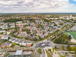 Denux Productions - societe image specialisee captation de vue aerienne avec tele-pilote drone : photo haute definition, panoramique, technique, surveillance, sur Chartres, eure-et-loir 28