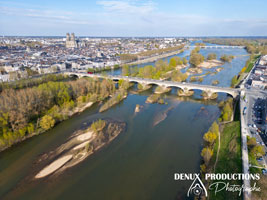 tele-pilote drone - realisation de prestation aerienne en photo, video et imagerie technique dans le loiret - 45