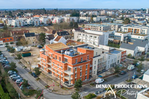 pilote de drone pour prestation photo et video pour l'immobilier : promoteur immobilier, agence immobiliere, architecte, bureau d'archtecture, gite, airbnb, etc