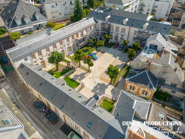 pilote de drone pour prestation photo et video pour l'immobilier : promoteur immobilier, agence immobiliere, architecte, bureau d'archtecture, gite, airbnb, etc